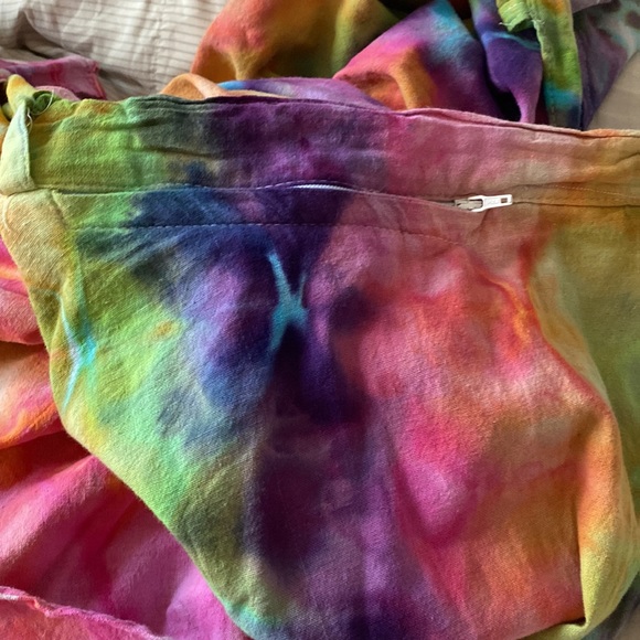 The most incredible pride rainbow outfit in the world - Picture 8 of 11